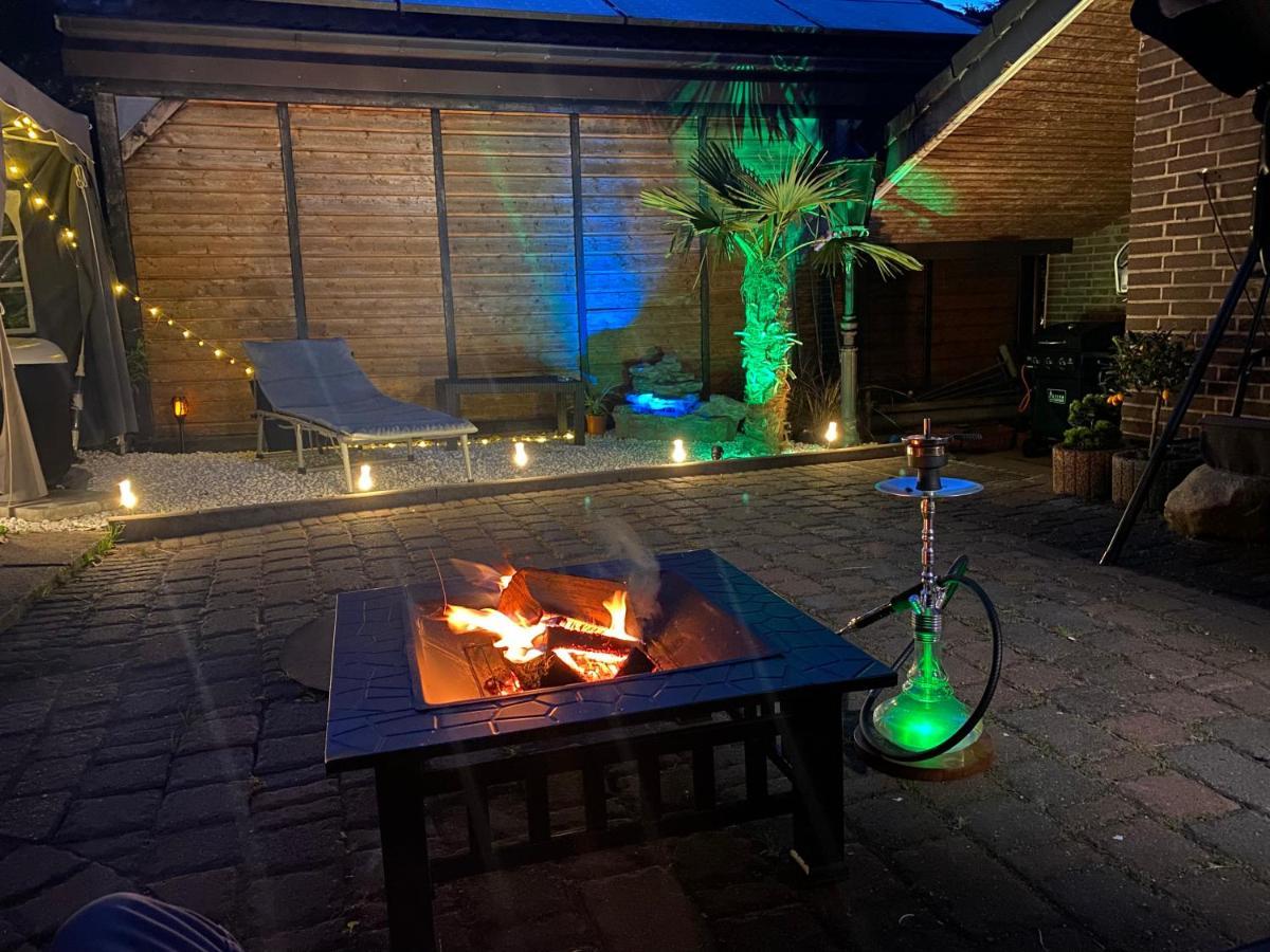 Wohnen Direkt An Der Rheinpromenade Mit Whirlpool Und Sauna Gotterswickerhamm Exterior foto